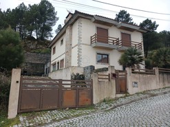 Moradia T4 - Alij�, Alij�, Vila Real