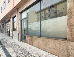 Loja T0 - So Joo da Madeira, So Joo da Madeira, Aveiro - Miniatura: 14/14