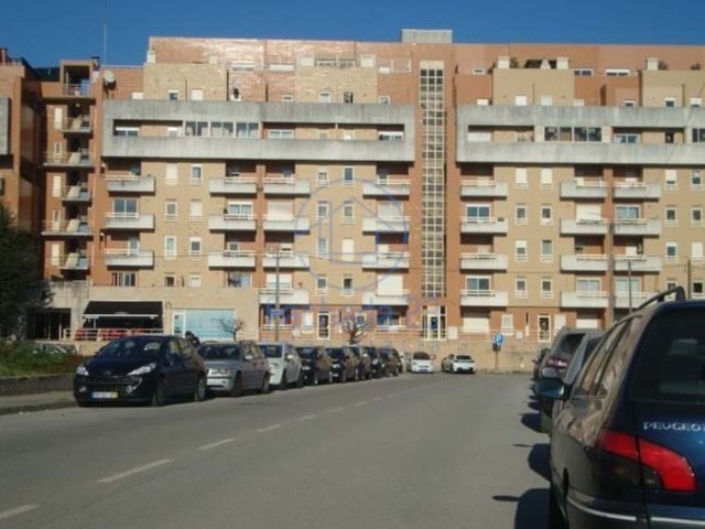 Loja T0 - Fânzeres, Gondomar, Porto - Imagem grande