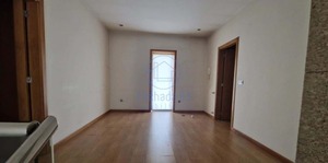 Moradia T3 - Louredo, Paredes, Porto - Miniatura: 8/10