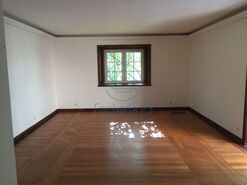 Moradia > T6 - Belas, Sintra, Lisboa - Miniatura: 12/18
