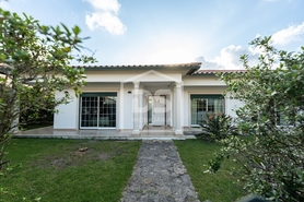 Moradia T4 - Marinha Grande, Marinha Grande, Leiria