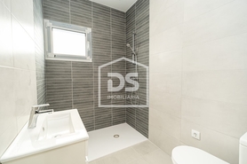 Moradia T2 - Golpilheira, Batalha, Leiria - Miniatura: 11/24