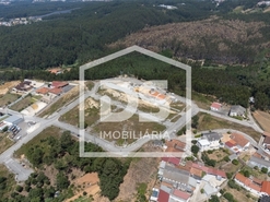 Moradia T2 - Golpilheira, Batalha, Leiria - Miniatura: 22/24