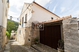 Moradia T3 - Reguengo do Fetal, Batalha, Leiria