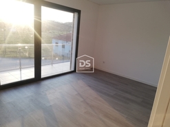 Moradia T4 - Nossa Senhora Misericrdias, Ourm, Santarm - Miniatura: 16/24