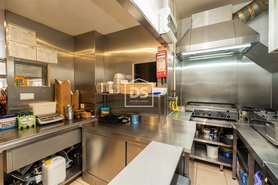 Loja T0 - Marinha Grande, Marinha Grande, Leiria - Miniatura: 7/24