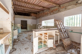 Moradia > T6 - Pedreiras, Porto de M�s, Leiria - Miniatura: 6/18