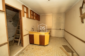 Moradia > T6 - Pedreiras, Porto de M�s, Leiria - Miniatura: 17/18