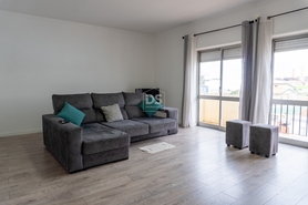 Apartamento T3 - Marinha Grande, Marinha Grande, Leiria - Miniatura: 3/13