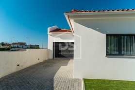 Moradia T2 - Golpilheira, Batalha, Leiria