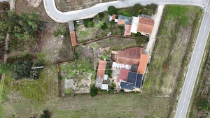 Moradia > T6 - Monte Redondo, Leiria, Leiria - Miniatura: 2/24