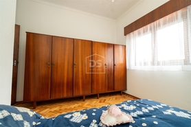 Moradia > T6 - Monte Redondo, Leiria, Leiria - Miniatura: 7/24