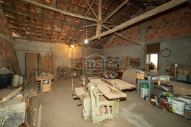 Moradia > T6 - Monte Redondo, Leiria, Leiria - Miniatura: 21/24