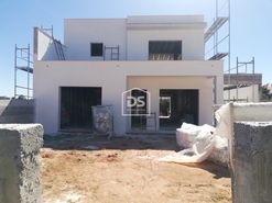 Moradia T4 - Seia, Ourm, Santarm - Miniatura: 1/14