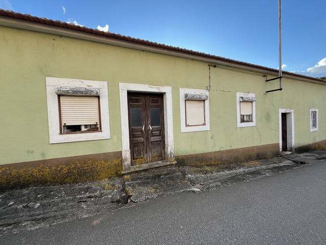 Moradia T3 - vora de Alcobaa, Alcobaa, Leiria - Imagem grande