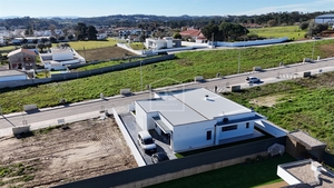 Moradia T3 - Parceiros, Leiria, Leiria - Miniatura: 7/24