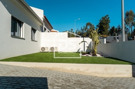 Moradia T2 - Golpilheira, Batalha, Leiria - Miniatura: 2/24