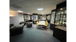 Armaz�m T0 - Marinha Grande, Marinha Grande, Leiria - Miniatura: 15/24