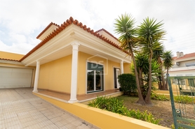 Moradia T4 - Marinha Grande, Marinha Grande, Leiria - Miniatura: 2/24