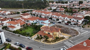 Moradia T4 - Marinha Grande, Marinha Grande, Leiria - Miniatura: 5/24