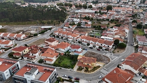 Moradia T4 - Marinha Grande, Marinha Grande, Leiria - Miniatura: 6/24