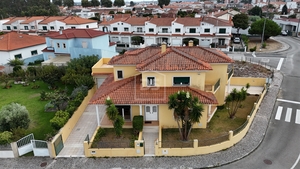 Moradia T4 - Marinha Grande, Marinha Grande, Leiria - Miniatura: 7/24