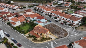 Moradia T4 - Marinha Grande, Marinha Grande, Leiria - Miniatura: 9/24