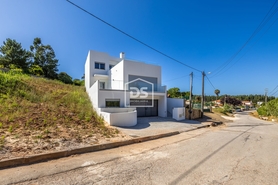 Moradia T3 - No Definido, Nazar, Leiria - Miniatura: 1/24