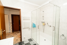 Armazm T4 - Santa Eufmia, Leiria, Leiria - Miniatura: 17/24