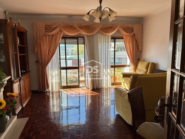 Apartamento T3 - Alcoba�a, Alcoba�a, Leiria - Imagem grande