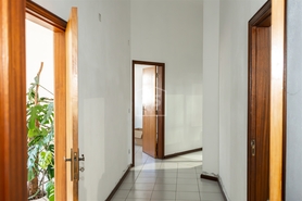 Ind�stria T0 - Batalha, Batalha, Leiria - Miniatura: 18/24