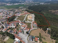 Terreno Urbano T0 - Golpilheira, Batalha, Leiria - Miniatura: 8/21