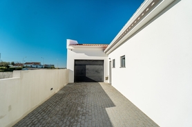 Moradia T2 - Golpilheira, Batalha, Leiria - Miniatura: 3/24