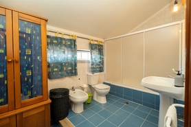 Moradia T4 - Maceira, Leiria, Leiria - Miniatura: 23/24