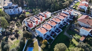 Moradia T4 - Marrazes, Leiria, Leiria - Miniatura: 21/24