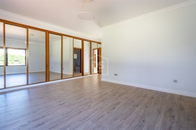 Moradia T5 - Pataias, Alcobaa, Leiria - Miniatura: 18/24