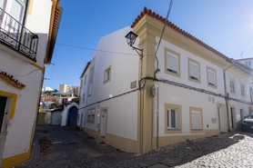 Apartamento T4 - S�, Portalegre, Portalegre - Miniatura: 16/17