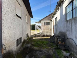 Moradia T3 - Durr�es, Barcelos, Braga - Miniatura: 27/29