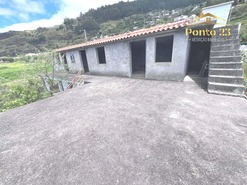 Moradia T2 - Arco da Calheta, Calheta (Madeira), Ilha da Madeira - Miniatura: 1/13
