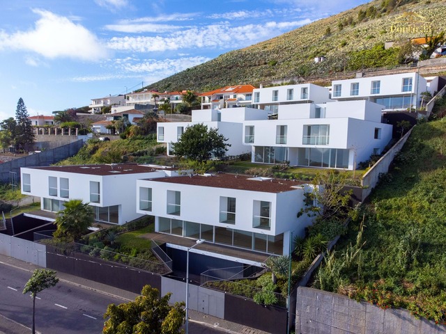 Moradia T3 - São Martinho, Funchal, Ilha da Madeira - Imagem grande