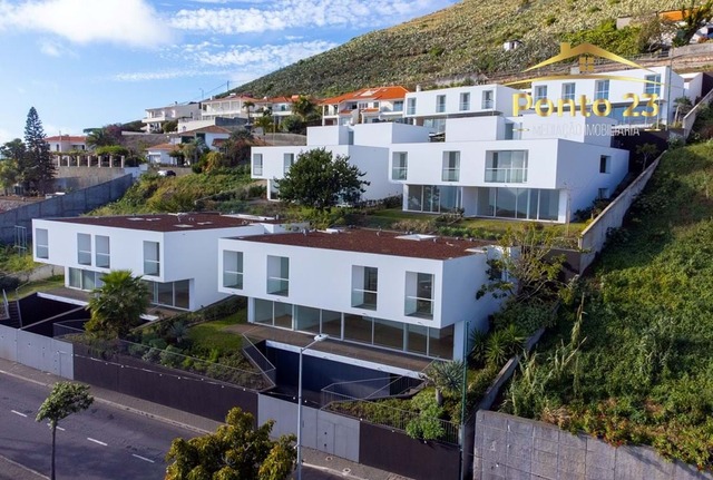 Moradia T3 - S�o Martinho, Funchal, Ilha da Madeira - Imagem grande