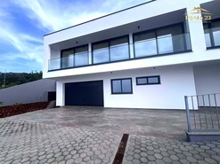 Moradia T3 - Santa Cruz, Santa Cruz, Ilha da Madeira - Miniatura: 5/24