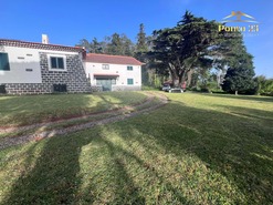 Moradia T6 - Cani�o, Santa Cruz, Ilha da Madeira - Miniatura: 13/15