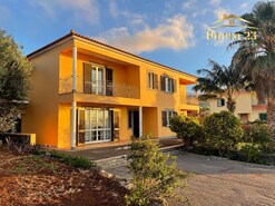 Moradia T4 - Santa Cruz, Santa Cruz, Ilha da Madeira