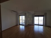 Apartamento T3 - Abrantes, Abrantes, Santarm - Miniatura: 2/9