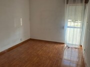 Apartamento T2 - Abrantes, Abrantes, Santar�m - Miniatura: 4/9