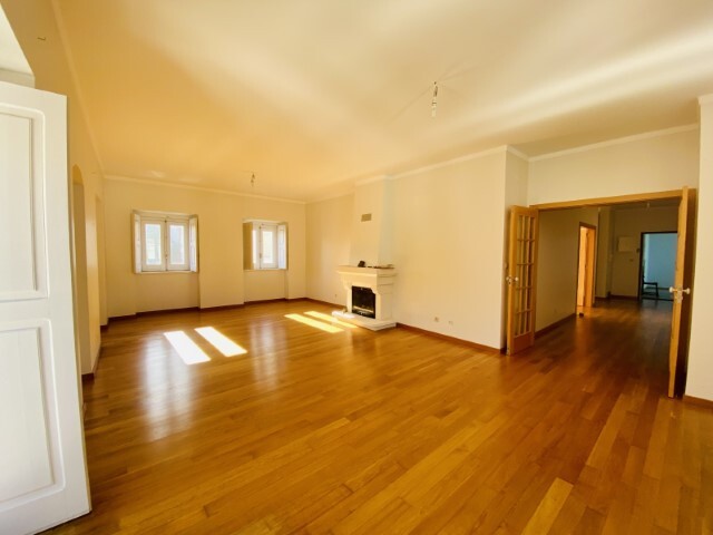 Apartamento T5 - Abrantes, Abrantes, Santar�m - Imagem grande