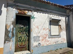 Moradia T2 - Pego, Abrantes, Santarém