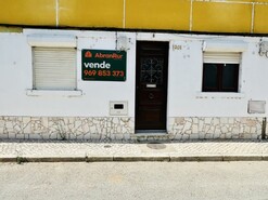 Moradia T3 - So Miguel do Rio Torto, Abrantes, Santarm